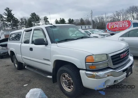 2003 GMC Sierra 2500 Slt z USA, uszkodzony, nr VIN 1GTGK29UX3Z326382